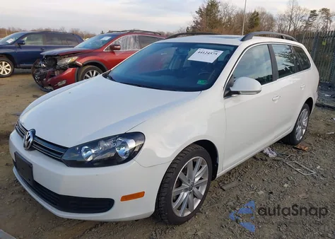 2014 Volkswagen Jetta Sportwagen 2.0L Tdi z USA, uszkodzony, nr VIN 3VWPL7AJ9EM627917
